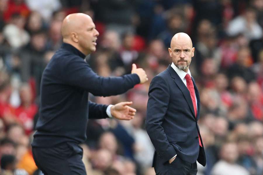 Arne Slot versloeg het Manchester United van Erik ten Hag met 0-3 in september