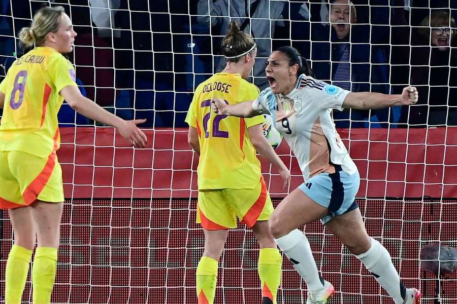 Cristina Martin Prieto celebrates after scoring Spain's third