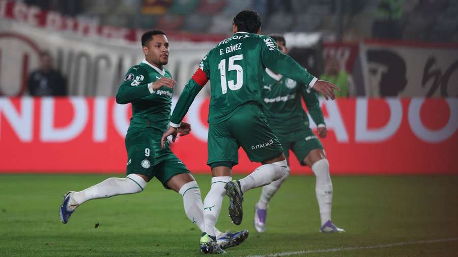Gustavo Gómez abriu o caminho para a goleada em Lima Gustavo Gómez abriu o caminho para a goleada em Lima