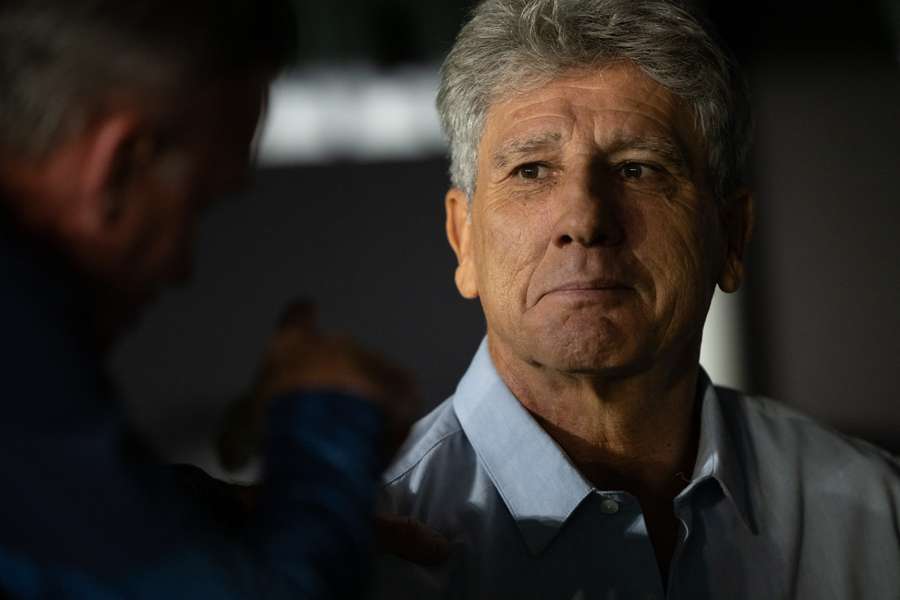 Vasco, de Renato Portaluppi (foto), depende apenas de si para avançar na Sul-Americana