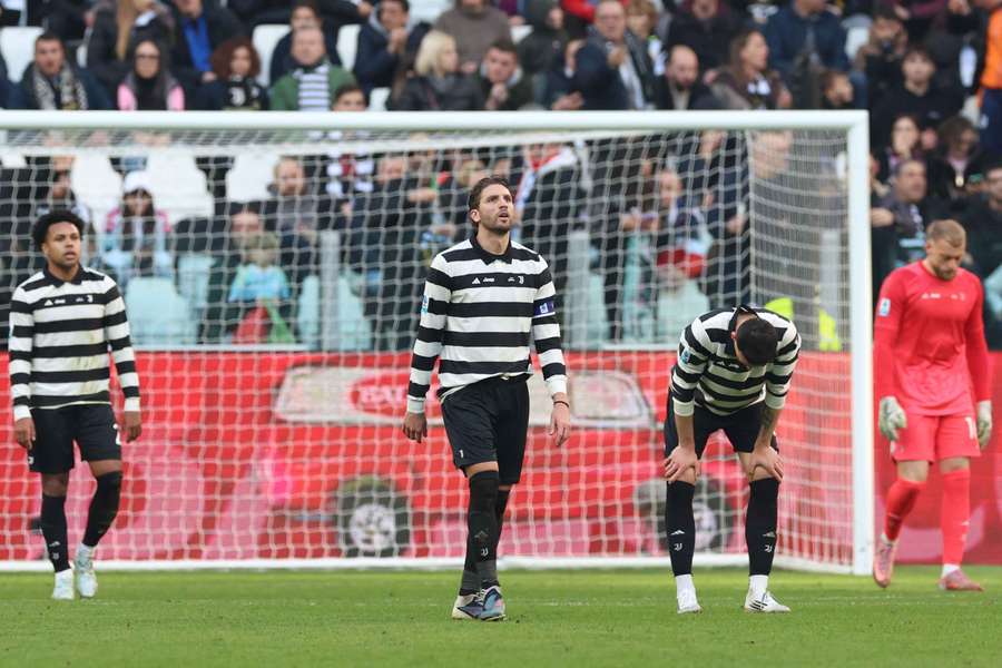 Juventus wciąż w kryzysie. Como bez Paza wygrywa w Turynie, punkt straty do Bianconerich Juventus wciąż w kryzysie. Como bez Paza wygrywa w Turynie, punkt straty do Bianconerich