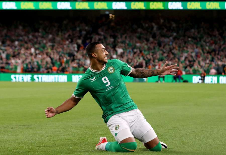 Idah abriu o placar para a Irlanda no Aviva Stadium