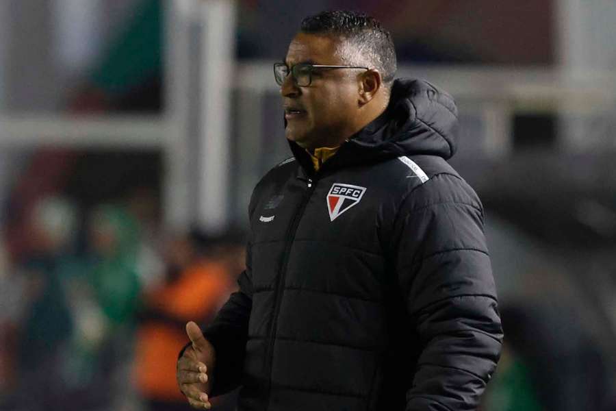 Roger Machado não é mais técnico do São Paulo Roger Machado não é mais técnico do São Paulo