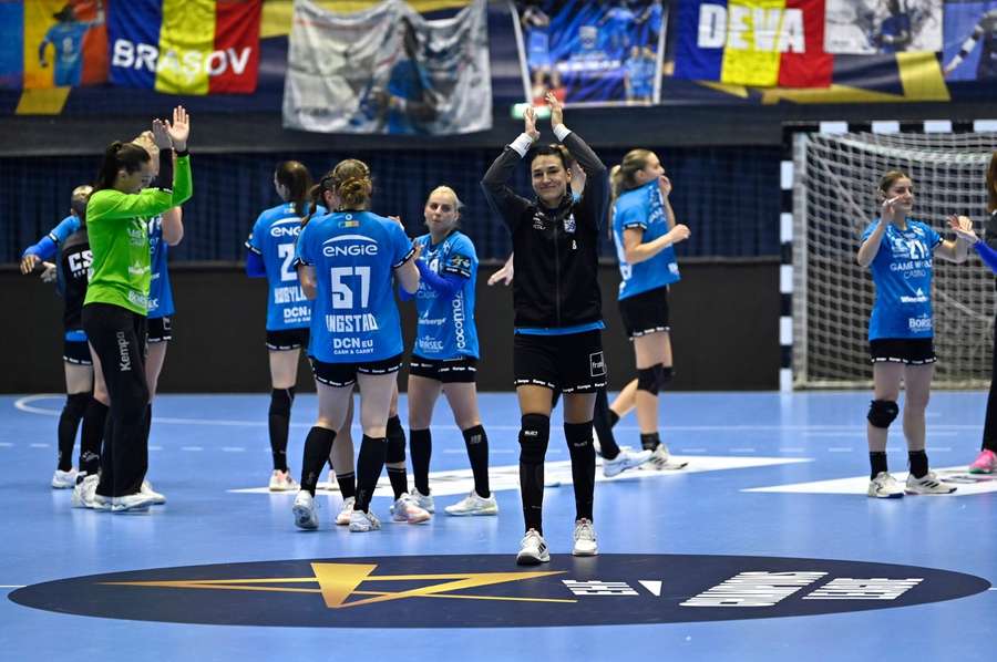Victorie clară pentru CSM Bucureşti în Liga Campionilor la handbal feminin