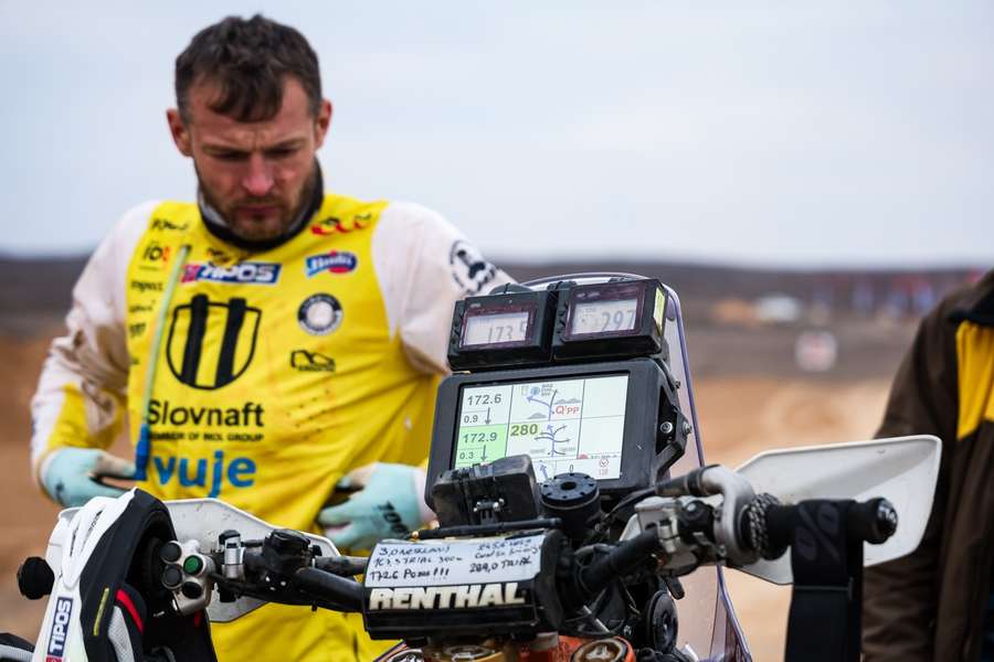 Štefan Svitko obsadil deviatu priečku v piatej etapy Rely Dakar.
