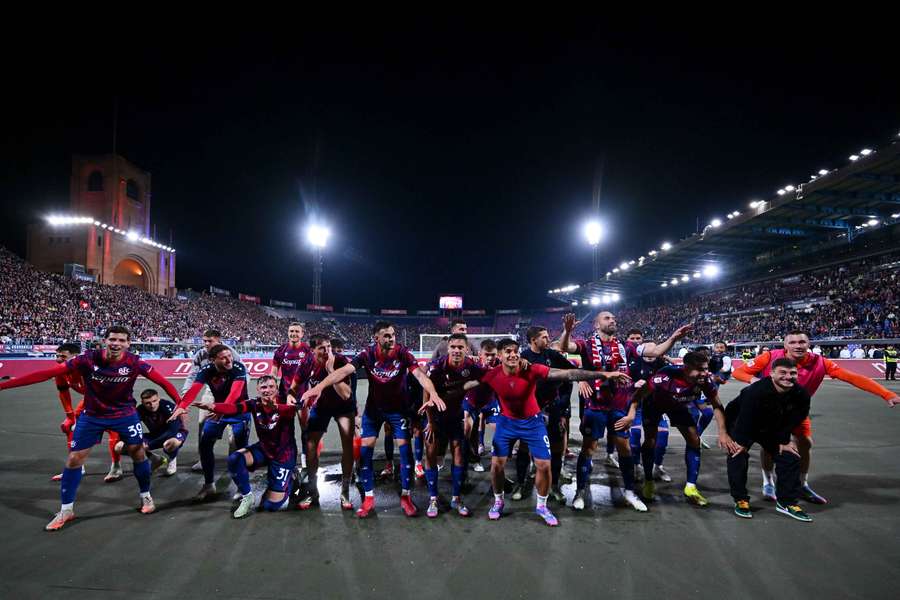 Bologne élimine Empoli et rejoint l'AC Milan en finale de Coupe d'Italie