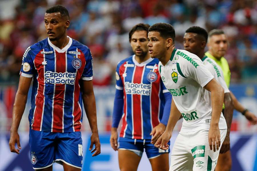 Bahia e Cuiabá duelam pelo Brasileirão na Fonte Nova