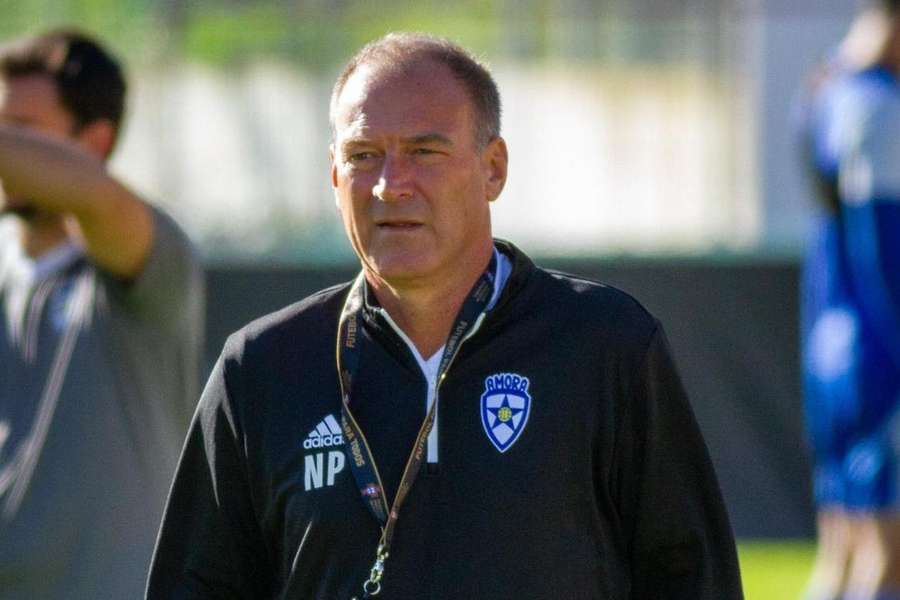 Nuno Presume trabalhou como treinador principal do Amora Nuno Presume trabalhou como treinador principal do Amora
