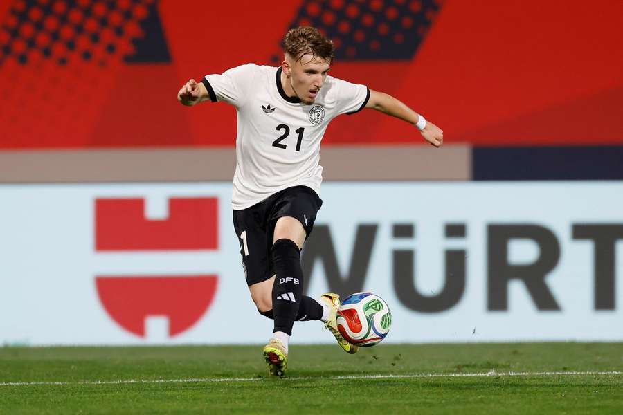 Karl bei seinem U21-Debüt Karl bei seinem U21-Debüt