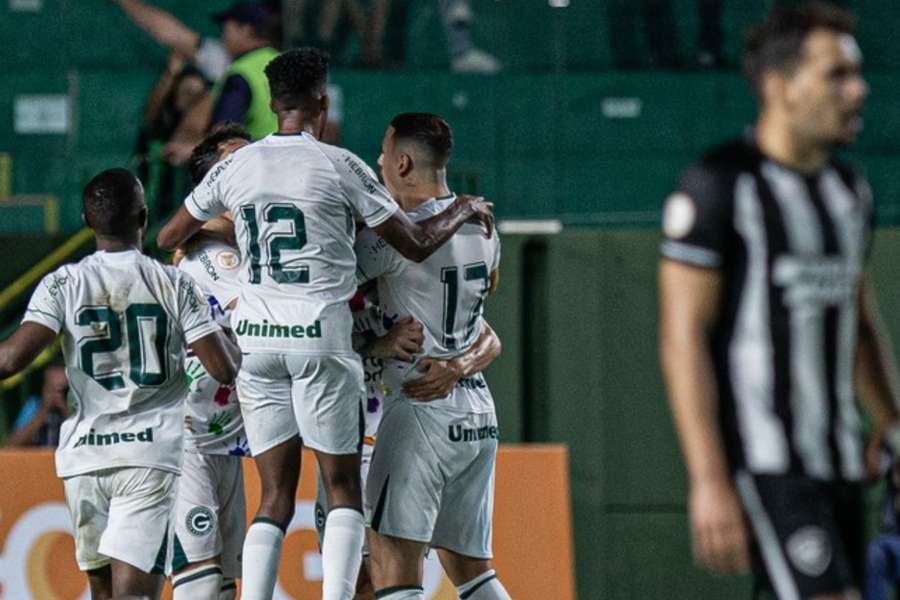 Goiás arrancou virada contra o líder do Brasileirão