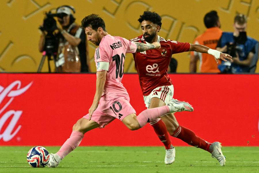 Prioridade do Al-Ahly foi anular os passes até Messi