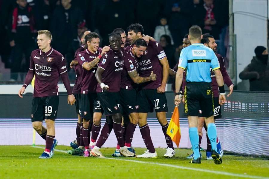 Salernitana obrala AC Milán o body remízou 2:2.