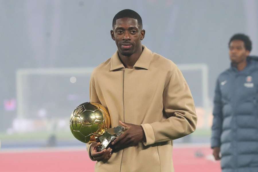 Chris Waddle questions Dembele's Ballon d'Or: He looks like a fourth division player! Chris Waddle questions Dembele's Ballon d'Or: He looks like a fourth division player!