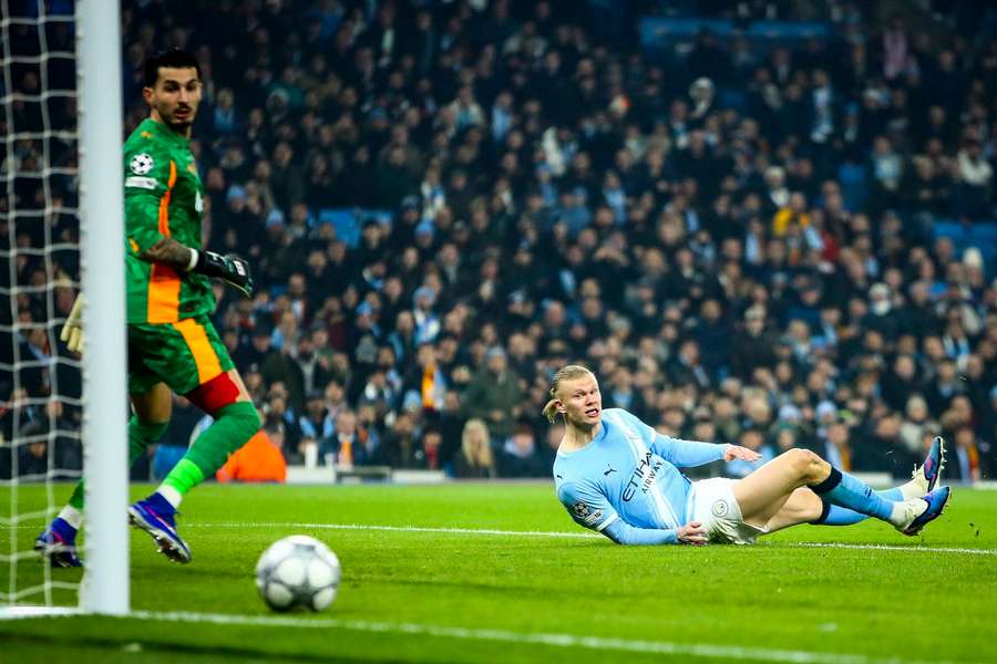 UEFA a prezentat mingea oficială a finalei Ligii Campionilor de la Budapesta