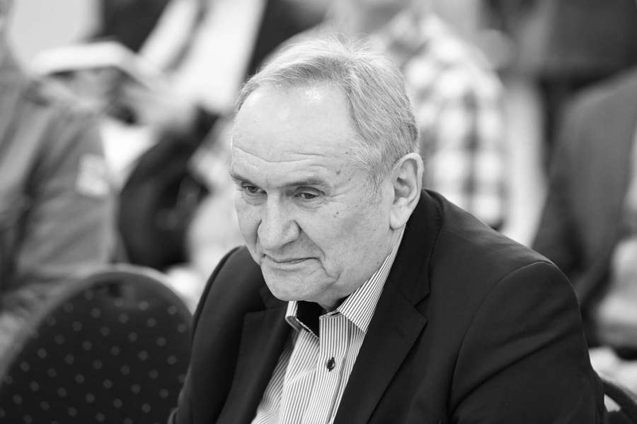 Zmarł wieloletni prezes PKOl Andrzej Kraśnicki