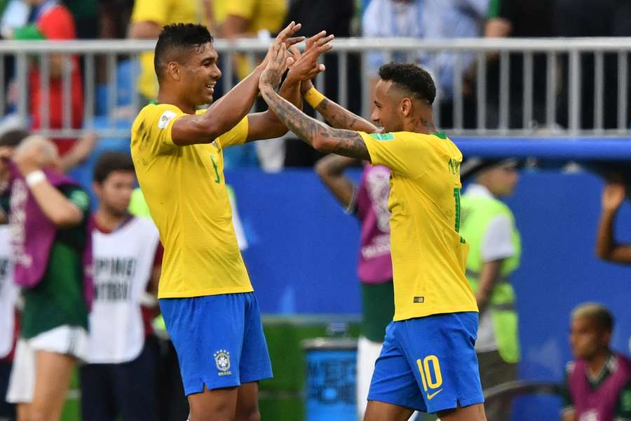 Casemiro e Neymar, alguns dos paulistas na Seleção Brasileira Casemiro e Neymar, alguns dos paulistas na Seleção Brasileira