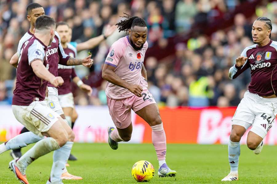 Antoine Semenyo en action. Antoine Semenyo en action.