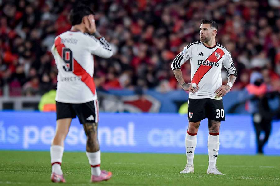 Nicolás Otamendi, con River