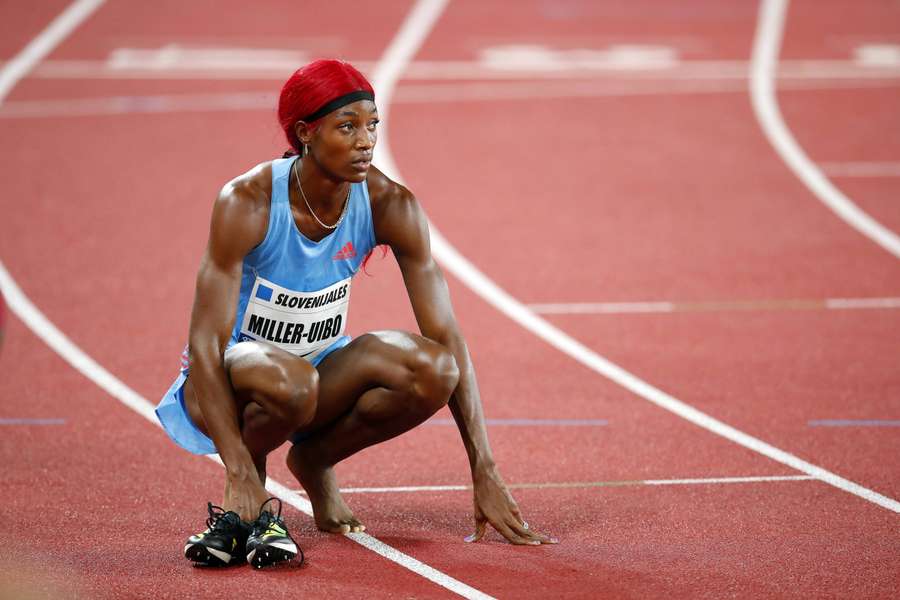 Atleta de 30 anos se machucou antes da final dos 400 metros