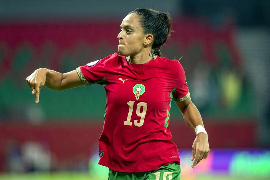 Née en Espagne, formée en Belgique : Sakina Ouzraoui, la "citoyenne du monde" qui fait rêver le Maroc Née en Espagne, formée en Belgique : Sakina Ouzraoui, la "citoyenne du monde" qui fait rêver le Maroc