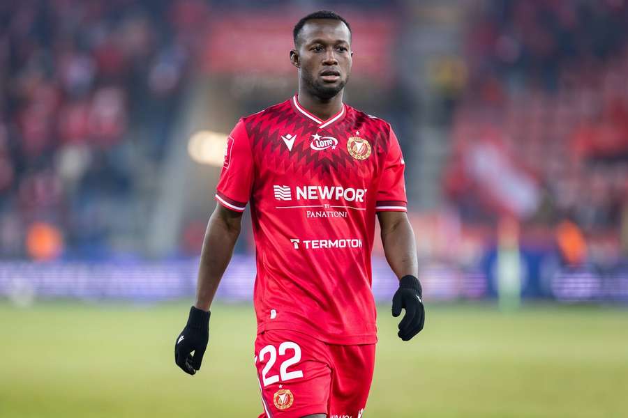 Rzecznik prasowy Widzewa zaprzecza plotkom dotyczącym Bukariego i Dróżdża