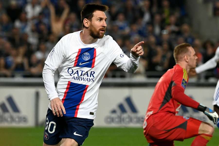 Messi abriu o placar para o PSG