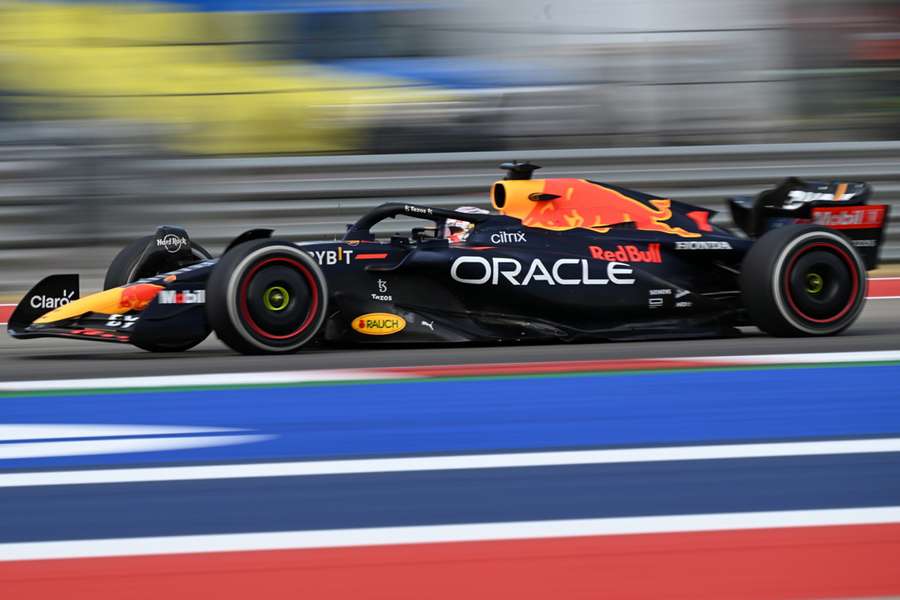 Red Bull zapłaci 7 mln $ i straci czas w tunelu aerodynamicznym