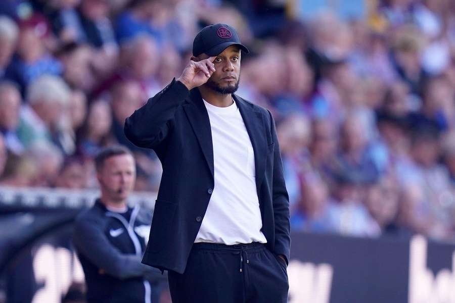 Vincent Kompany an der Seitenlinie bei Burnley.