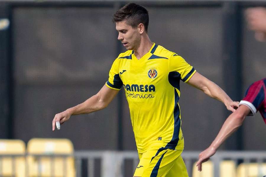 Juan Foyth, de nuevo en acción durante el amistoso ante el Levante Juan Foyth, de nuevo en acción durante el amistoso ante el Levante