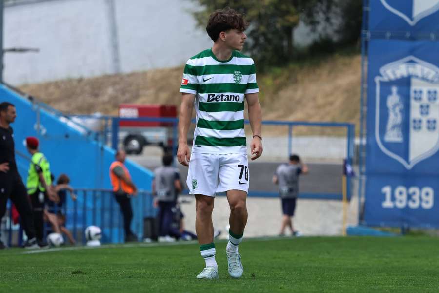Mauro Couto tem mais um ano de contrato com o Sporting Mauro Couto tem mais um ano de contrato com o Sporting