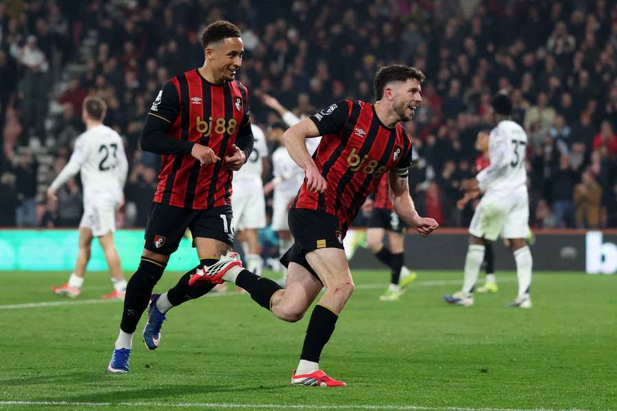 Young Bournemouth pair test with Moreirense
