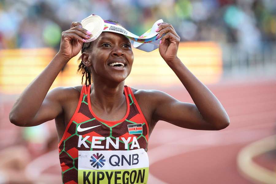 Kipyegon venceu os 1.500m no Mundial de Eugene em 2022