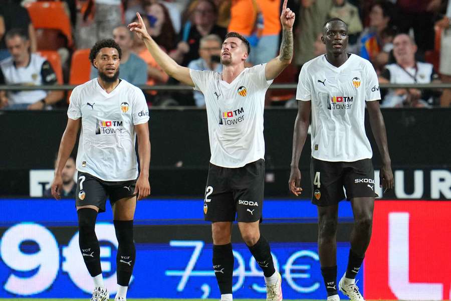 Santamaría celebra su gol ante el Athletic 