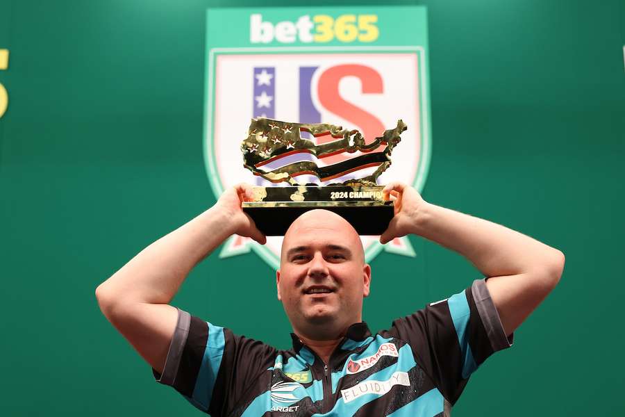 Rob Cross during the finals round of the 2024 bet365 US Darts Masters at the Theater at Madison Square Garden in New York