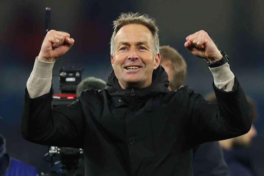 Kasper Hjulmand jubelte nach dem Spiel mit seiner Mannschaft.