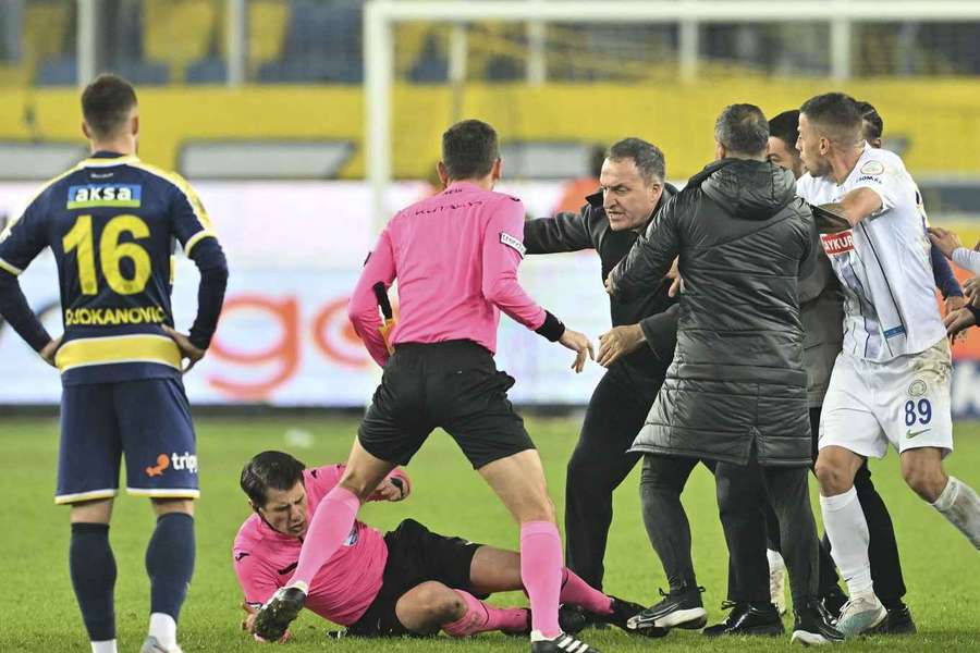 Faruk Koca attacks a referee