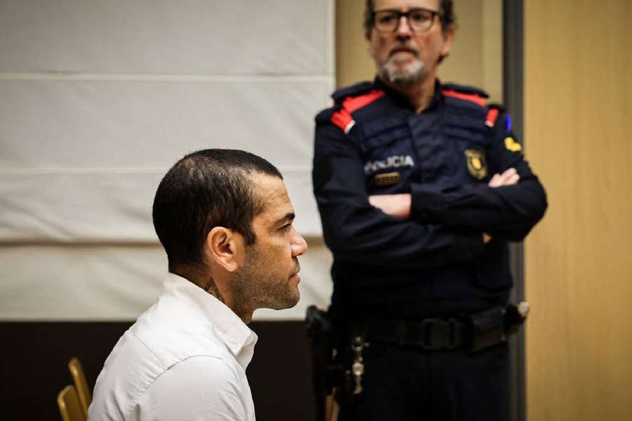 Dani Alves no seu julgamento em Barcelona