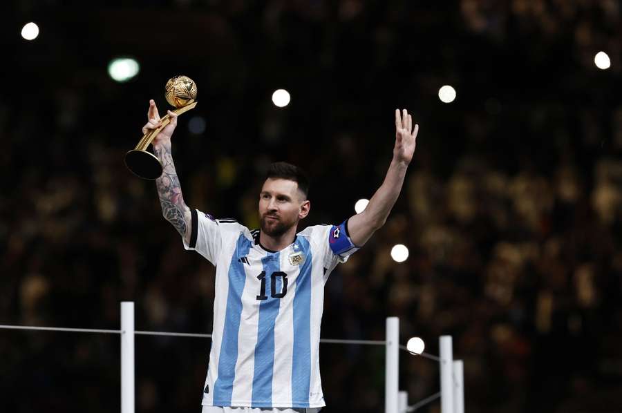 Messi gewinnt die Auszeichnung als bester Spieler.