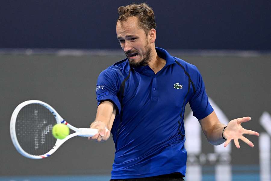 Daniil Medvedev s-a calificat în sferturi la Hangzhou Daniil Medvedev s-a calificat în sferturi la Hangzhou