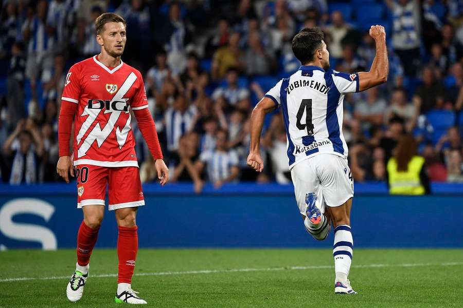 Zubimendi, médio da Real Sociedad, explica como recusou o Liverpool