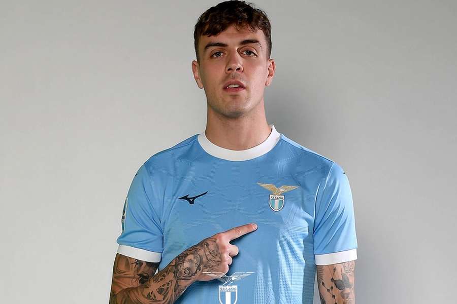 Maldini reveals new role planned by Lazio coach Sarri Maldini reveals new role planned by Lazio coach Sarri