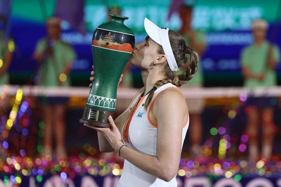 Rybakina celebrates her win
