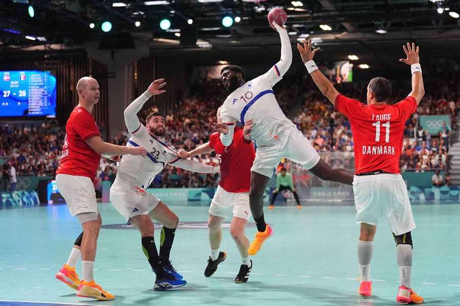 Dika Mem scored the decisive goal in the match