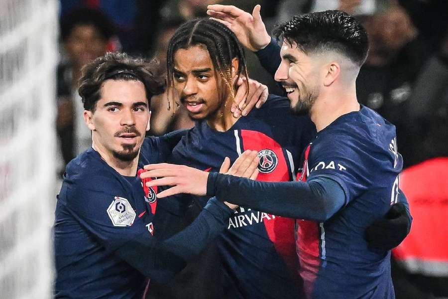 Barcola marcou seu primeiro gol com a camisa do PSG