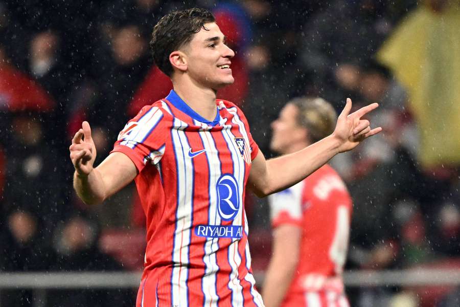 Julián Álvarez decidiu mais uma vez para o Atleti