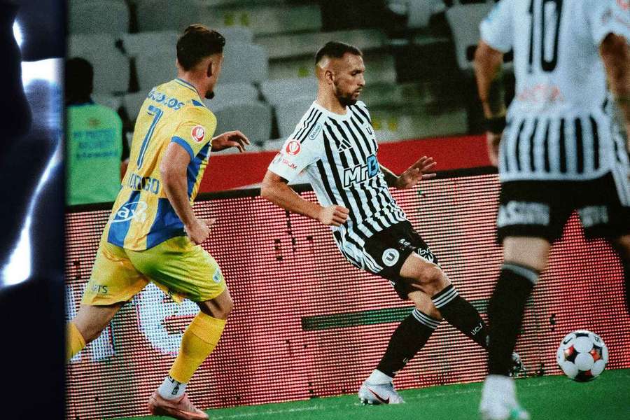 LIVE Superliga | "U" Cluj - Petrolul LIVE Superliga | "U" Cluj - Petrolul