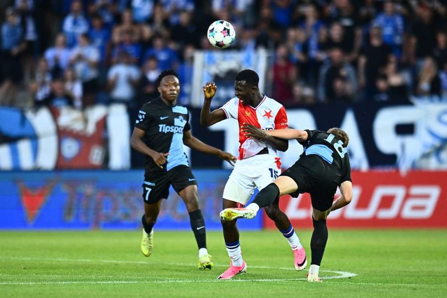 Souboj hráčů Liberce a Slavie