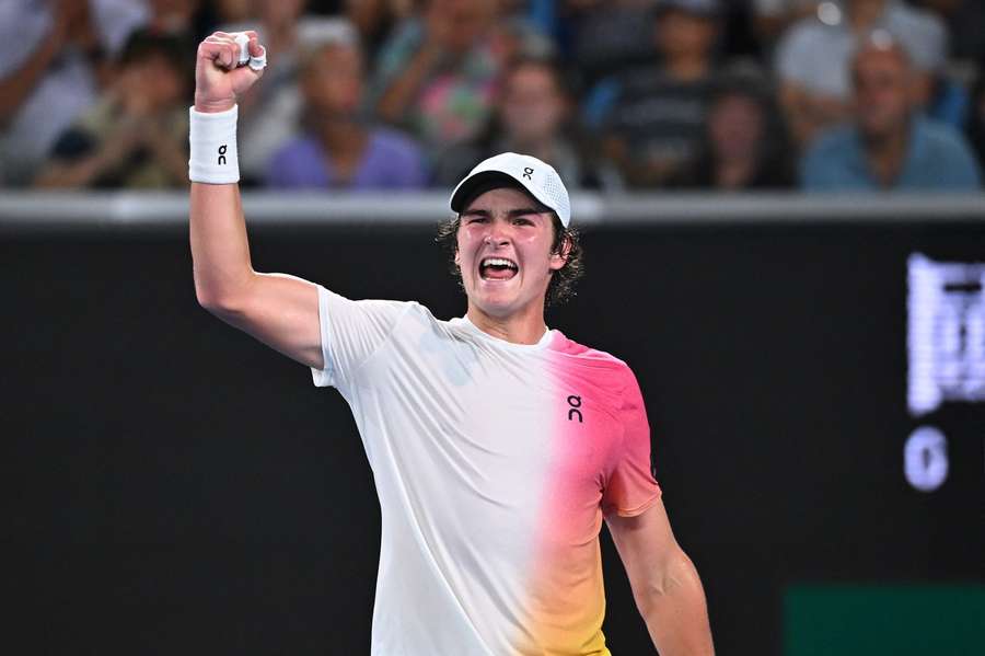 Fonseca beat Rublev on his Grand Slam debut