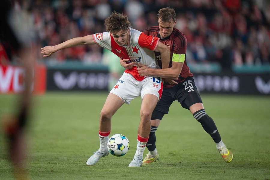 Už je znám i termín dalšího souboje Slavie a Sparty. Už je znám i termín dalšího souboje Slavie a Sparty.