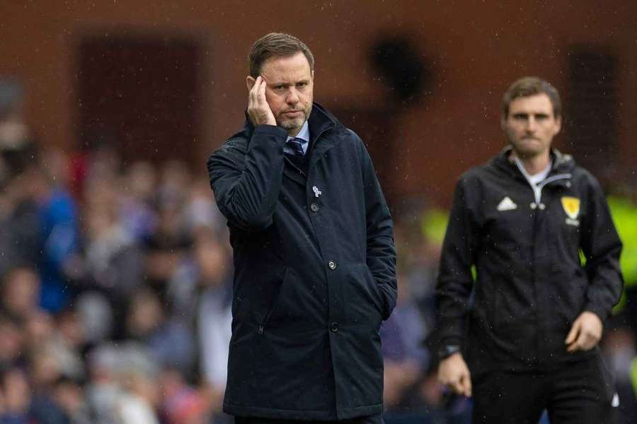 Ex-Sunderland boss Beale in AIK contact